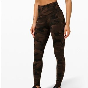 LULULEMON FAST AND FREE HR TIGHT 28” *Br  SIZE 10